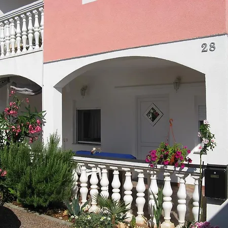 Appartamento Janja Vir